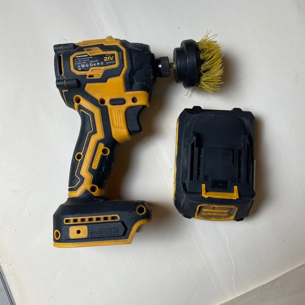 IEWORK 21V‎ Power Scrubber Brushless Cordless Drill Cleaning Tool Yellow Black - Picture 3 of 3